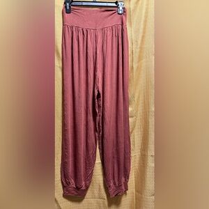 Women's Rust Harem Pants